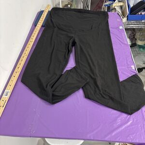 Ladies Blk Maternity Leggings NWT Amazon